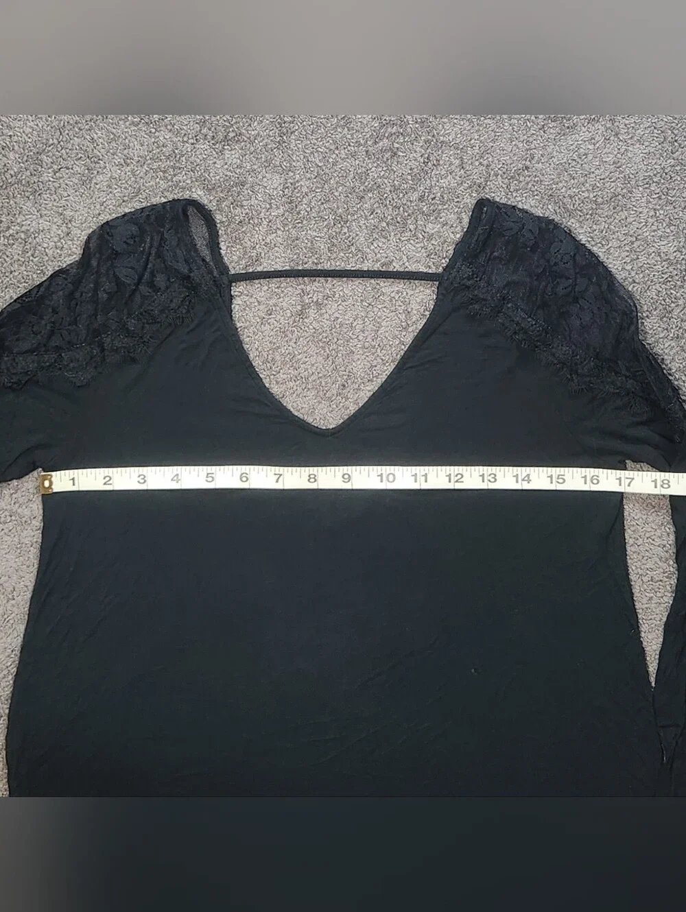Black American Eagle Outfitters Long Sleeve Shirt Lace Shoulders V-Neck Strap